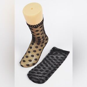 36R. Polka Dot Mesh Socks